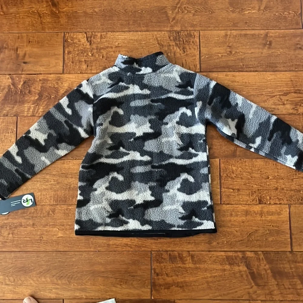 NWT Little Rebels Matching Set Fleece Sweatshirt Shirt Pants Size 6T
